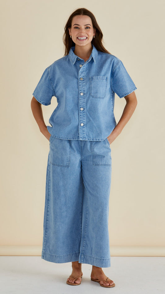 Saffra Relaxed Leg Jean by Betty Basics