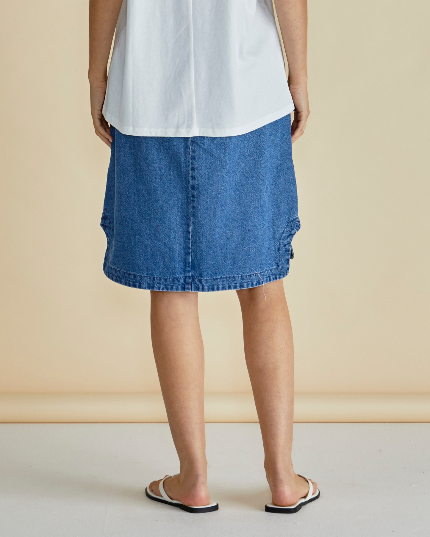 Shop the Dara Denim Elasticated Skirt by Betty Basics at Loloma Living Tamborine Mountain or online fast postage. Boutiqueshop on Gallery WAlk Tamborine Mountain