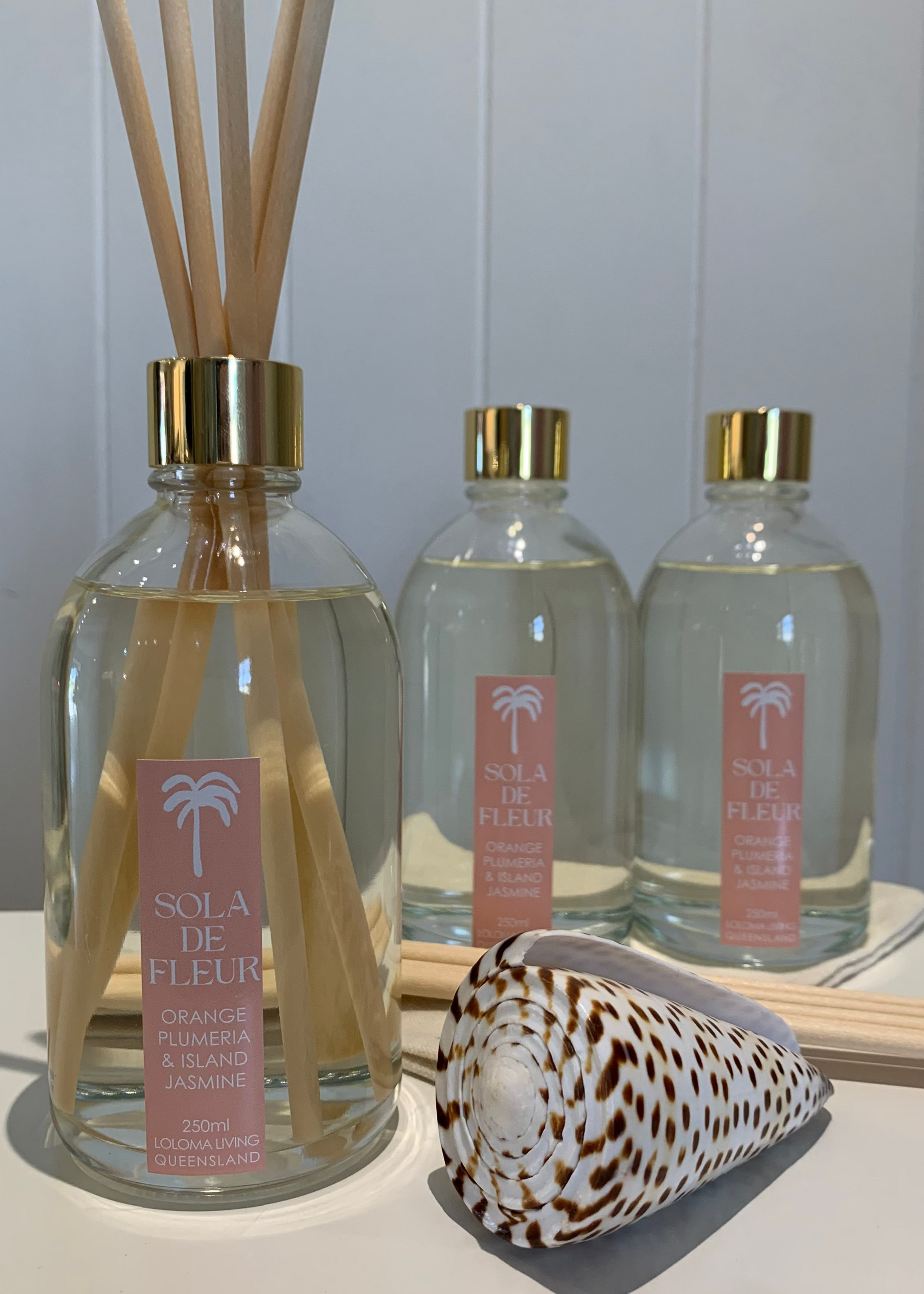 Loloma Living Home Reed Diffuser Fragrance Sola De Fleur