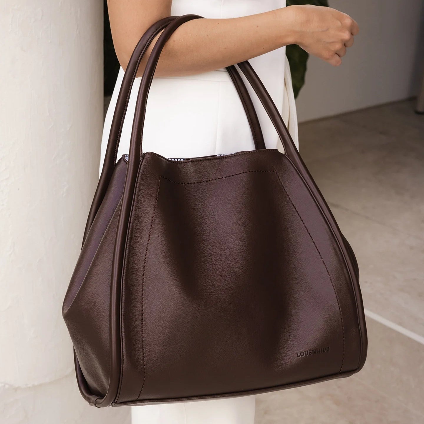 Sutton Shoulder Bag Chocolate