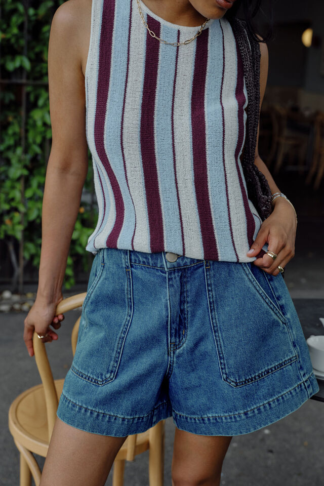 Weekender Short by Ceres Life