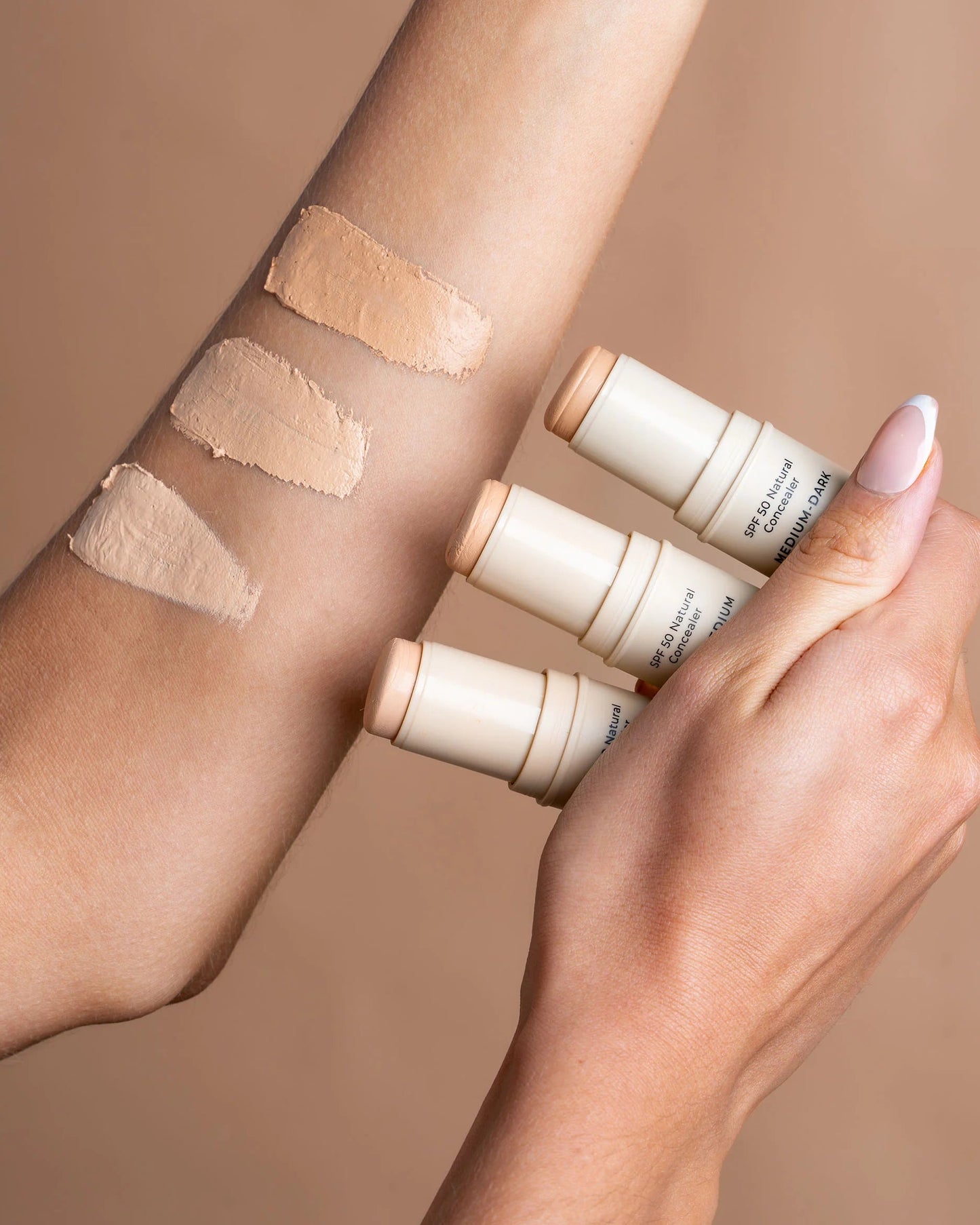SPF 50 Natural Concealer LIGHT by Avocado Zinc