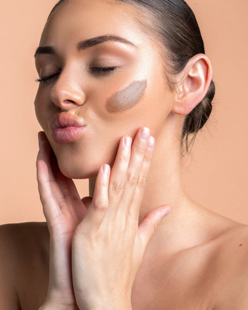 SPF 50 Natural Bronzer Stick LIGHT/MEDIUM by Avocado Zinc
