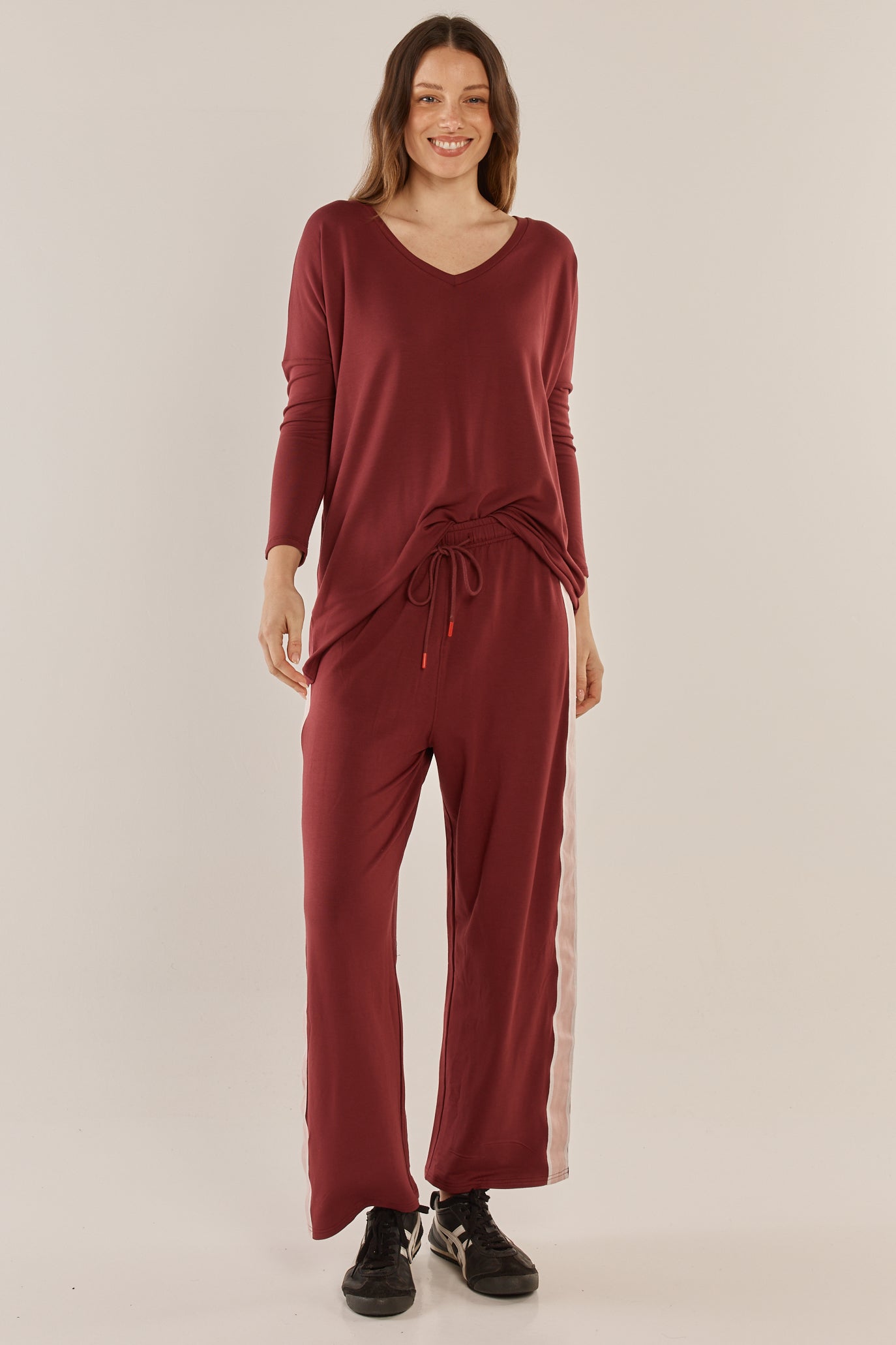 Evelyn Wide Leg Jogger