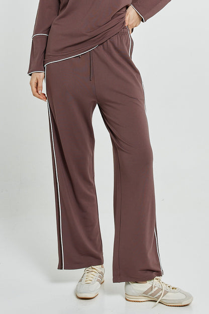 Evelyn Wide Leg Jogger Pant in Nutmeg