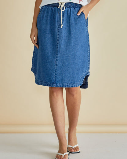 Shop the Dara Denim Elasticated Skirt by Betty Basics at Loloma Living Tamborine Mountain or online fast postage. Sass and Betty Basics stockist Loloma Living.