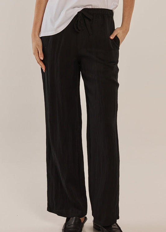 Sutton Relax Pant Black by BETTY BASICS