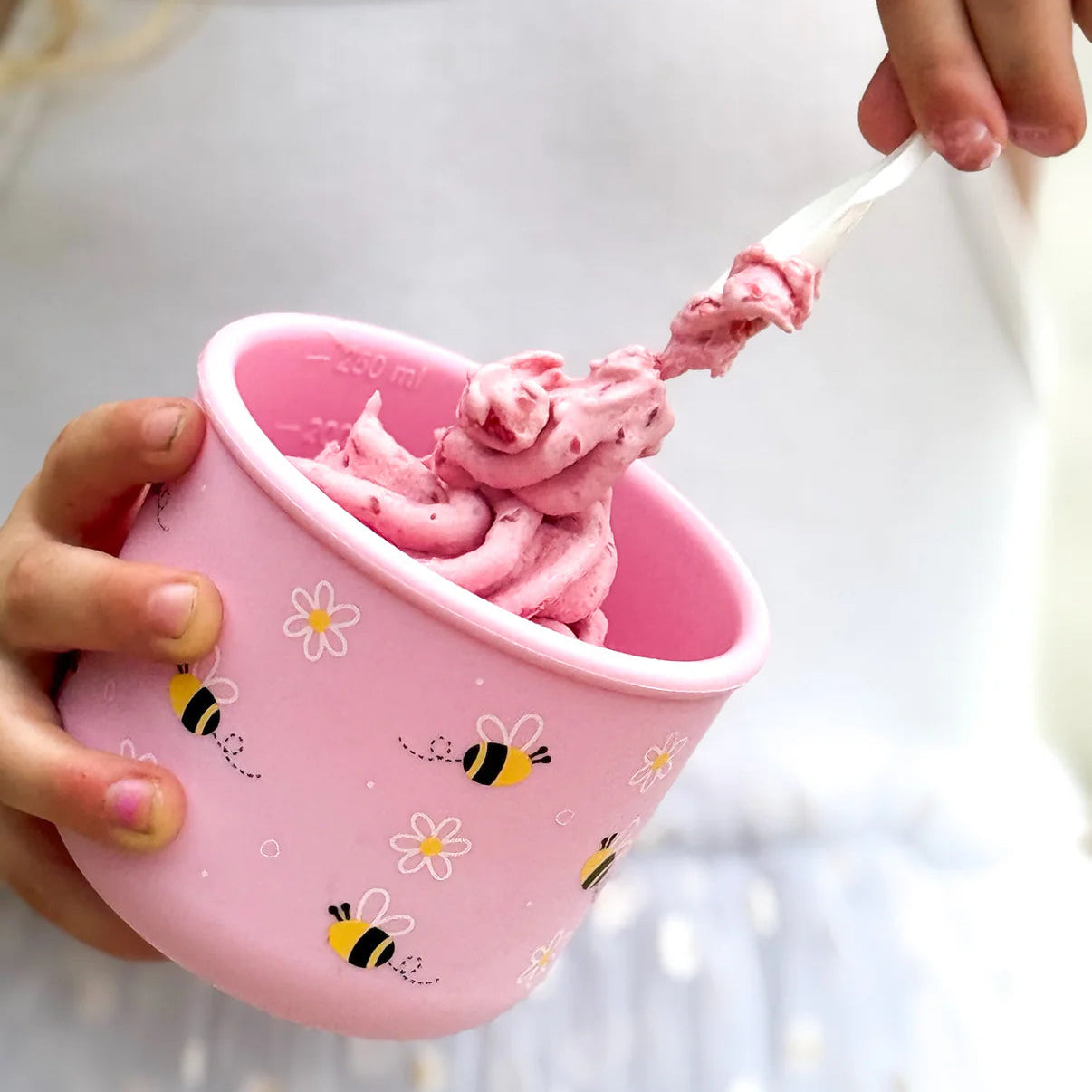 BBcino Reusable Snack Pot: Bumble Bee Pink