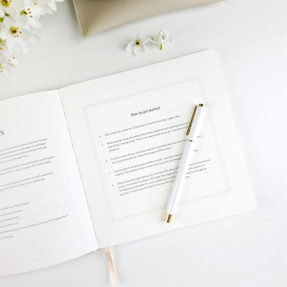 Meet Yourself - Journaling for Self-Awareness Apricot