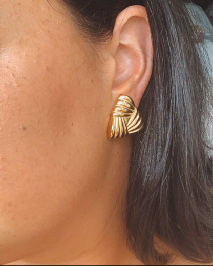 Layla Statement Stud Earrings 18k Gold