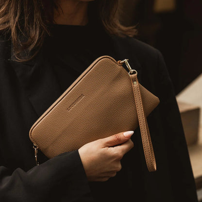 Poppy Clutch Purse Honey