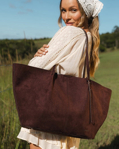 Sawyer Tote Bag Chocolate Suedette