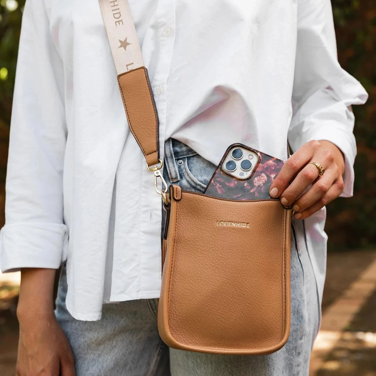 Parker Phone Crossbody Bag Camel