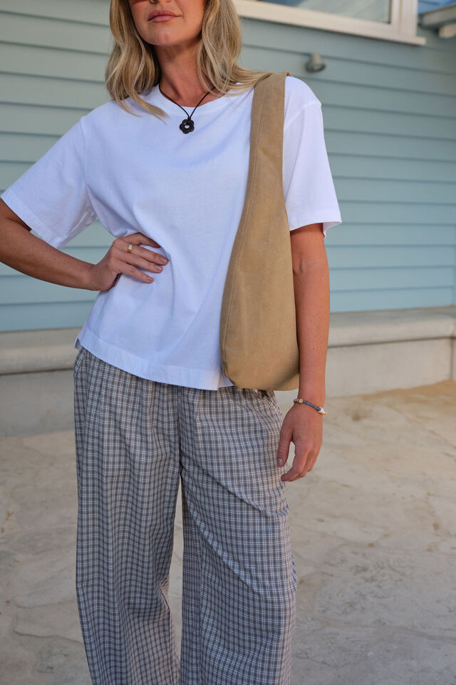 Stevie Slouchy Tee by Ceres Life