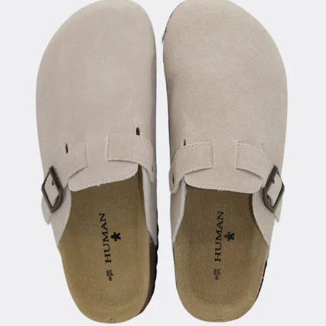 Lara Slides Sand