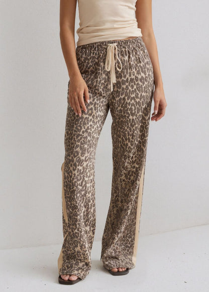 Denim Drawstring Leopard Pants by MUTIG