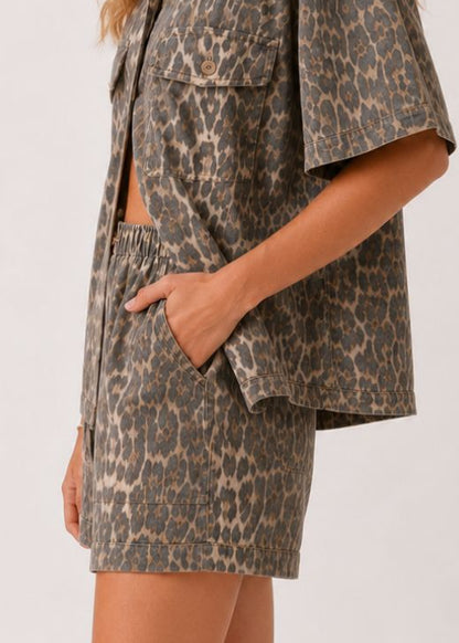 Sally Leopard Denim Shorts by MUTIG