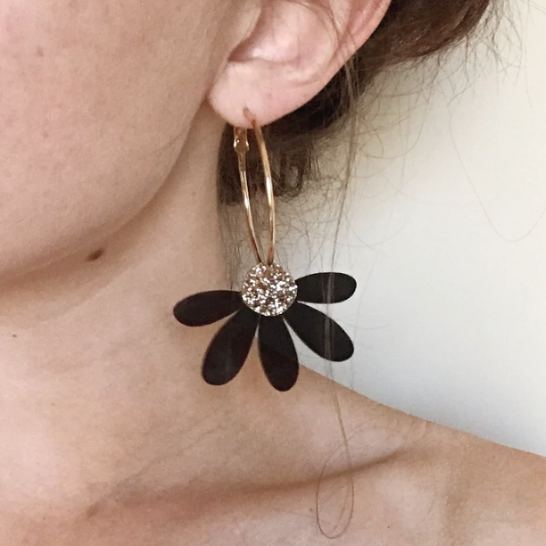 Jumbo Daisy Hoop Earring Black & Gold